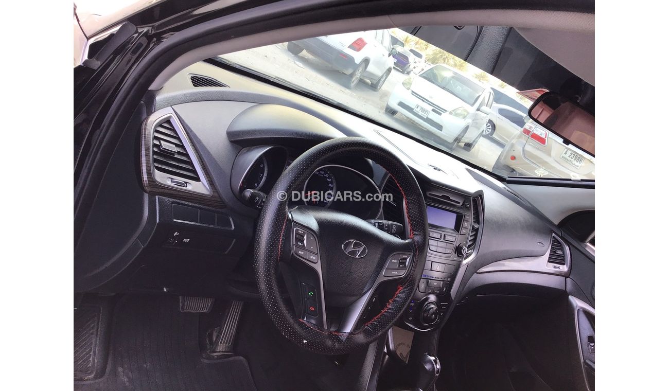 هيونداي سانتا في GL ، 2.4 لتر 4 سلندرات ، 7 مقاعد