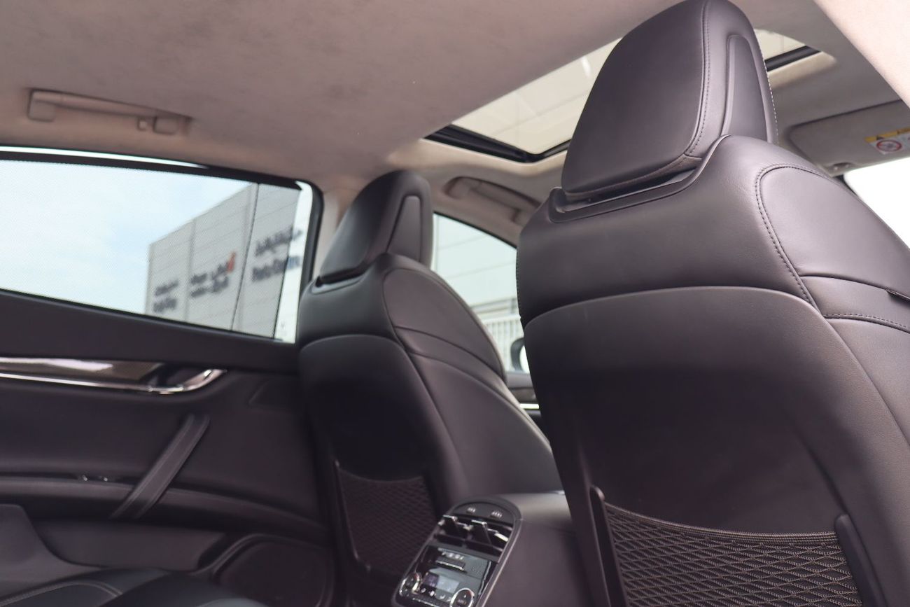 Maserati Quattroporte GTS 3.8L