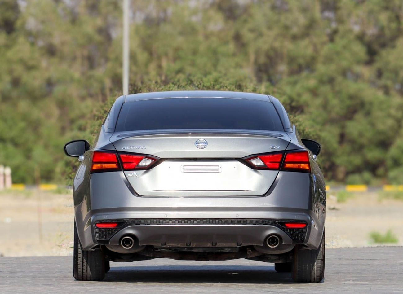 Nissan Altima SV 2.5L Nissan Altima 2.5L 2021  GCC, accident-free, in excellent condition 923 P.M