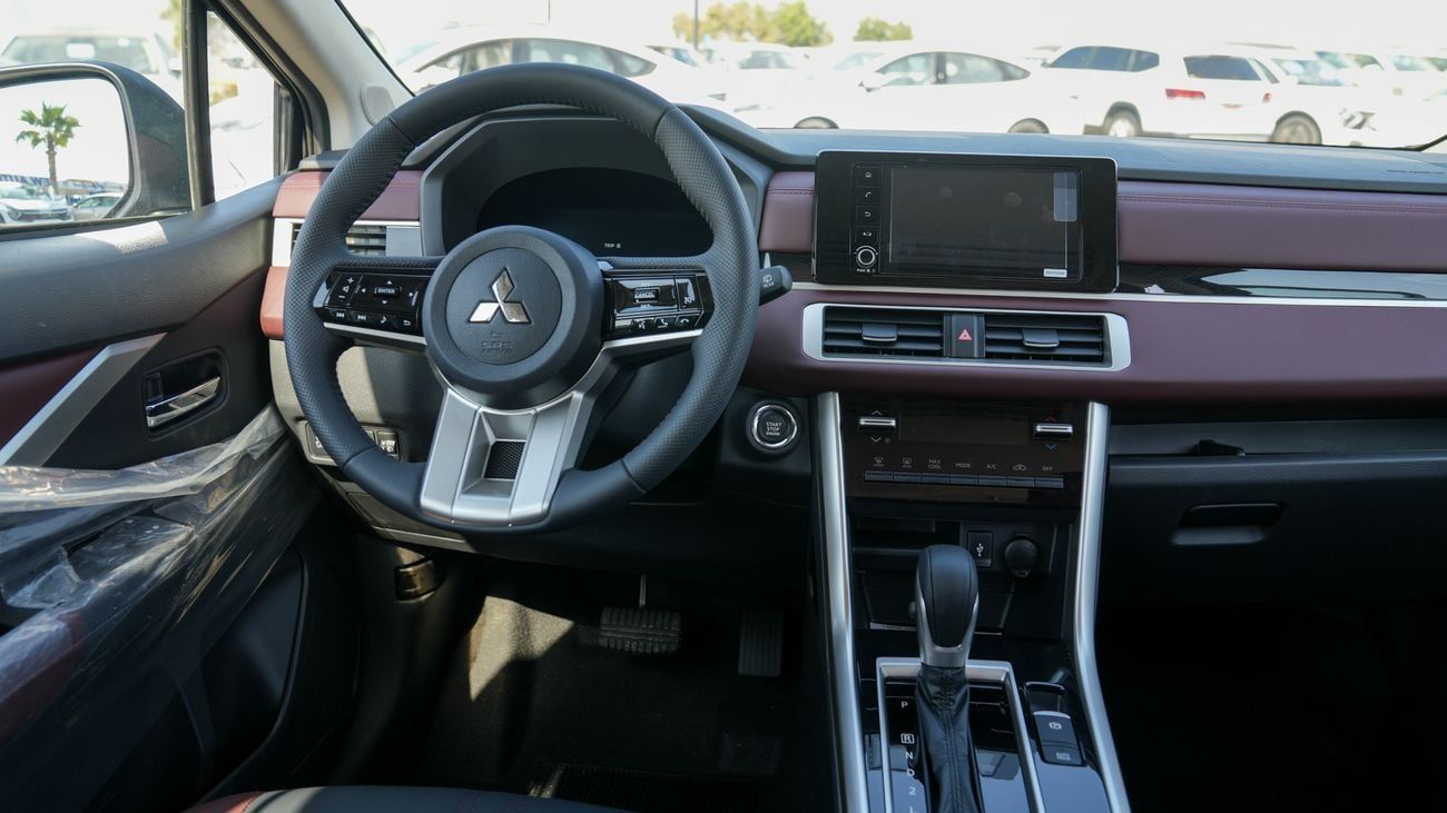 Mitsubishi Xpander Cross