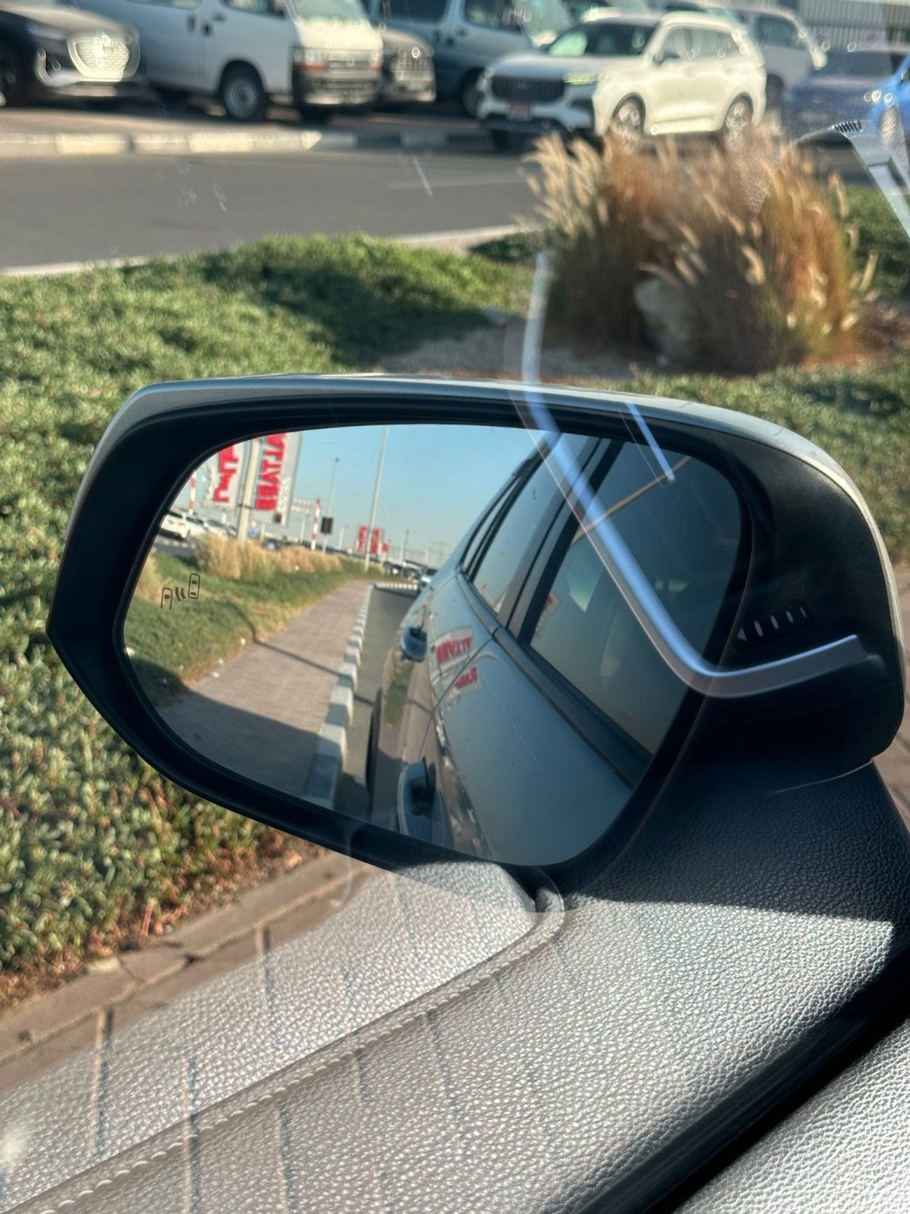 تويوتا راف ٤ Japan Toyota RAV4 360 camera,leather seats,premium rim full option