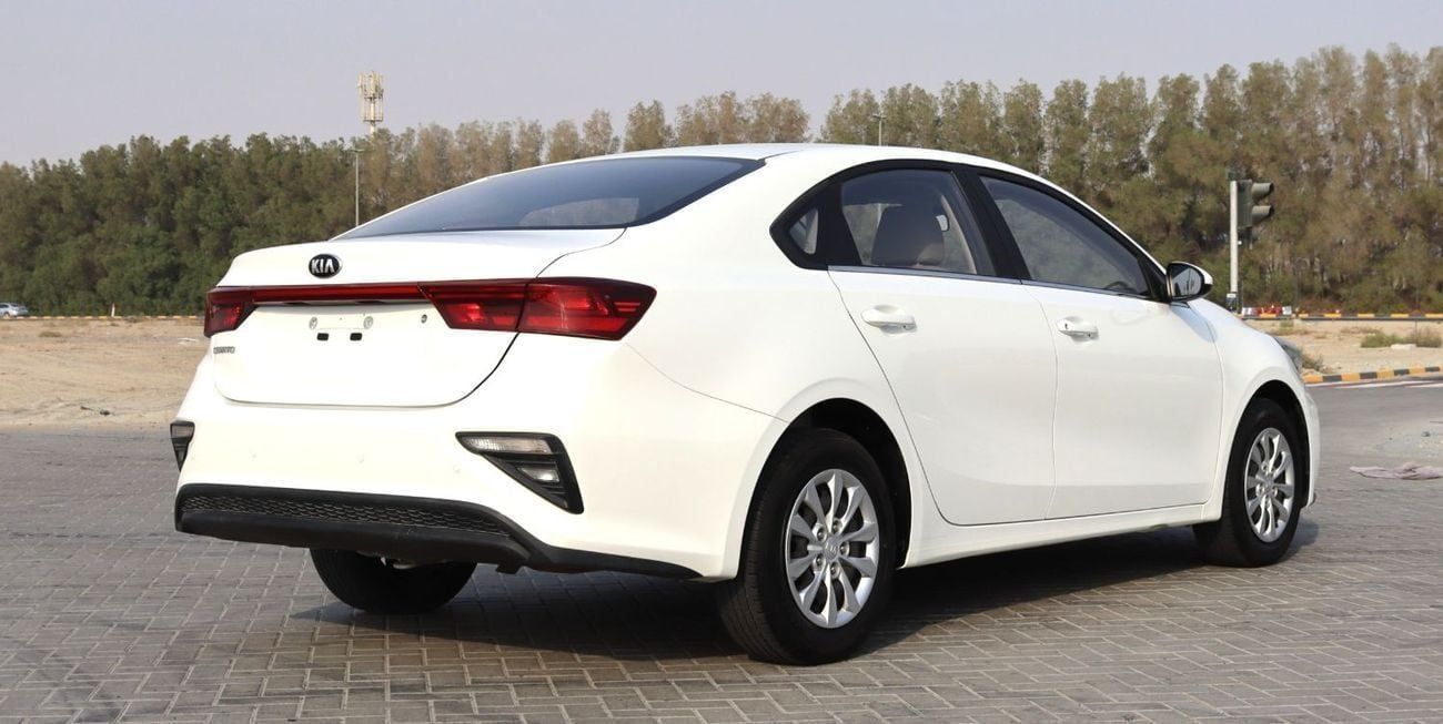 Kia Cerato Base 1.6L Kia Cerato 2020 model, GCC, in excellent condition, accident-free,driving 94,000 km, 1600