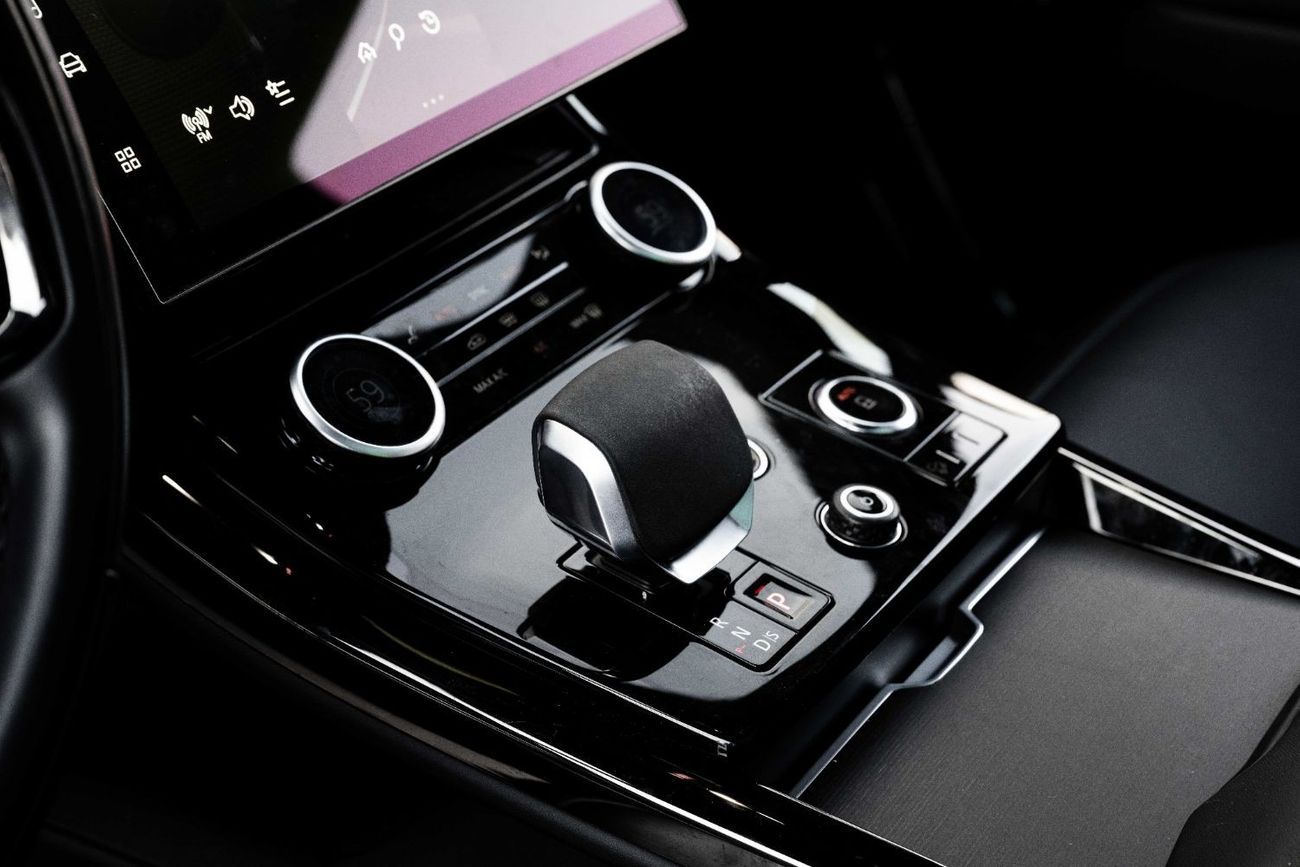 لاند روفر رينج روفر سبورت 9,498 P.M  | 0% Downpayment | Range Rover Sport Autobiography P530!