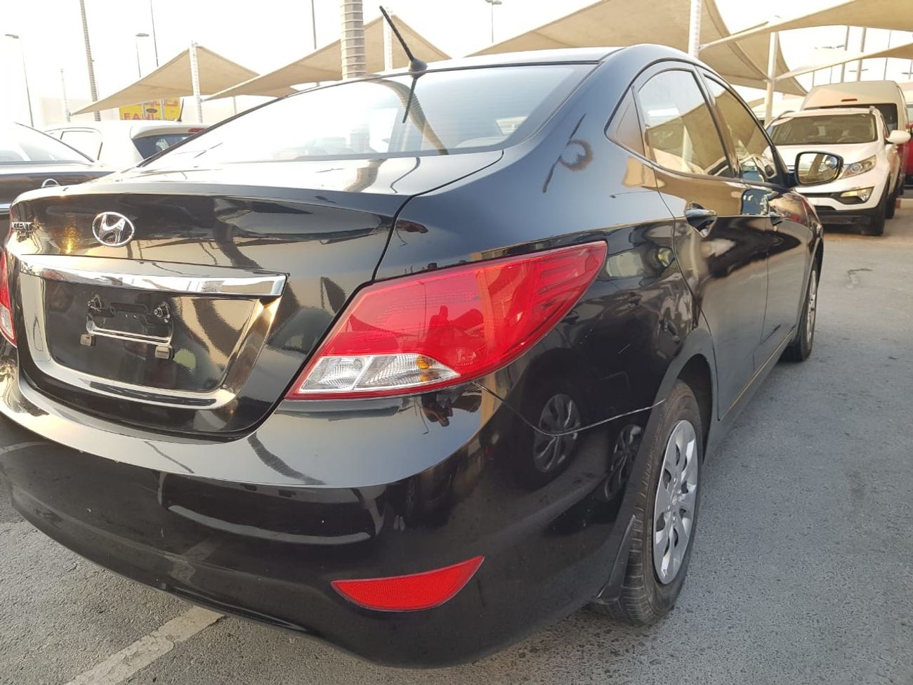 Hyundai Accent 2016 CC No Accident No Paint A Perfect Condition