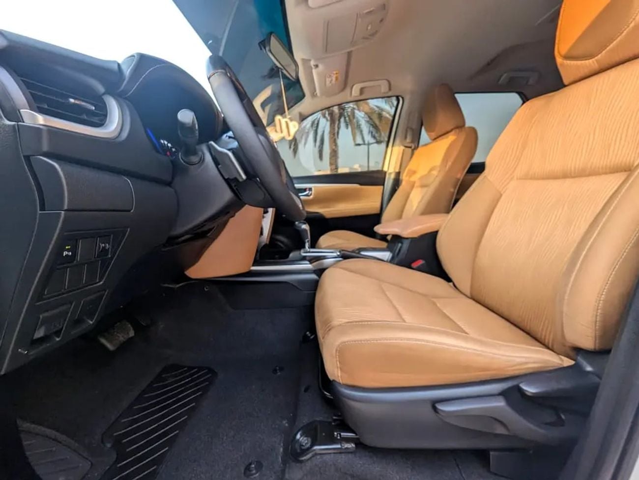 تويوتا فورتونر GXR 2019 GCC Specs V6 4.0 Engine Interior and Exterior Excellent Condition