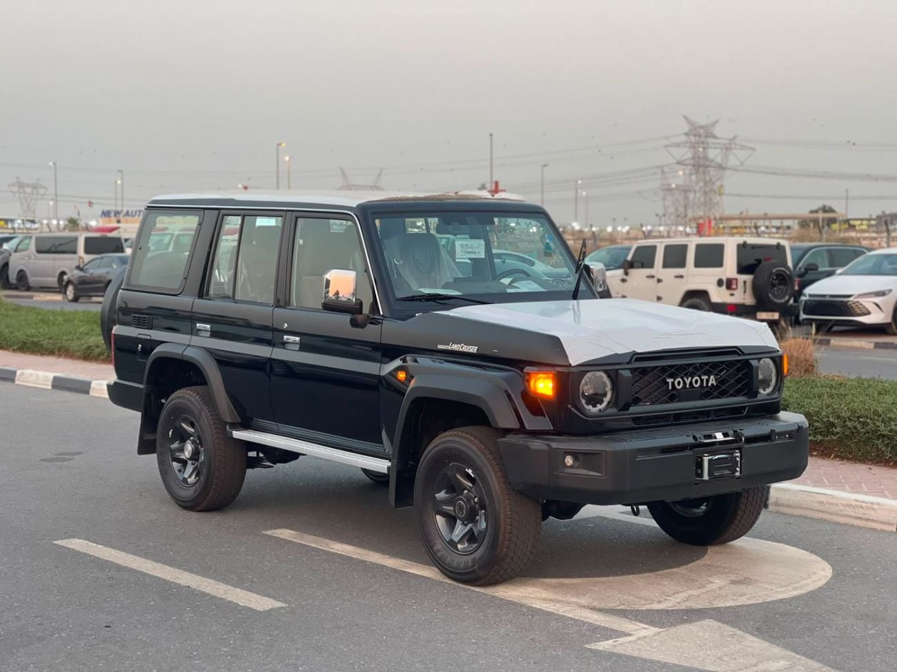 Toyota Land Cruiser 70 HT VXR