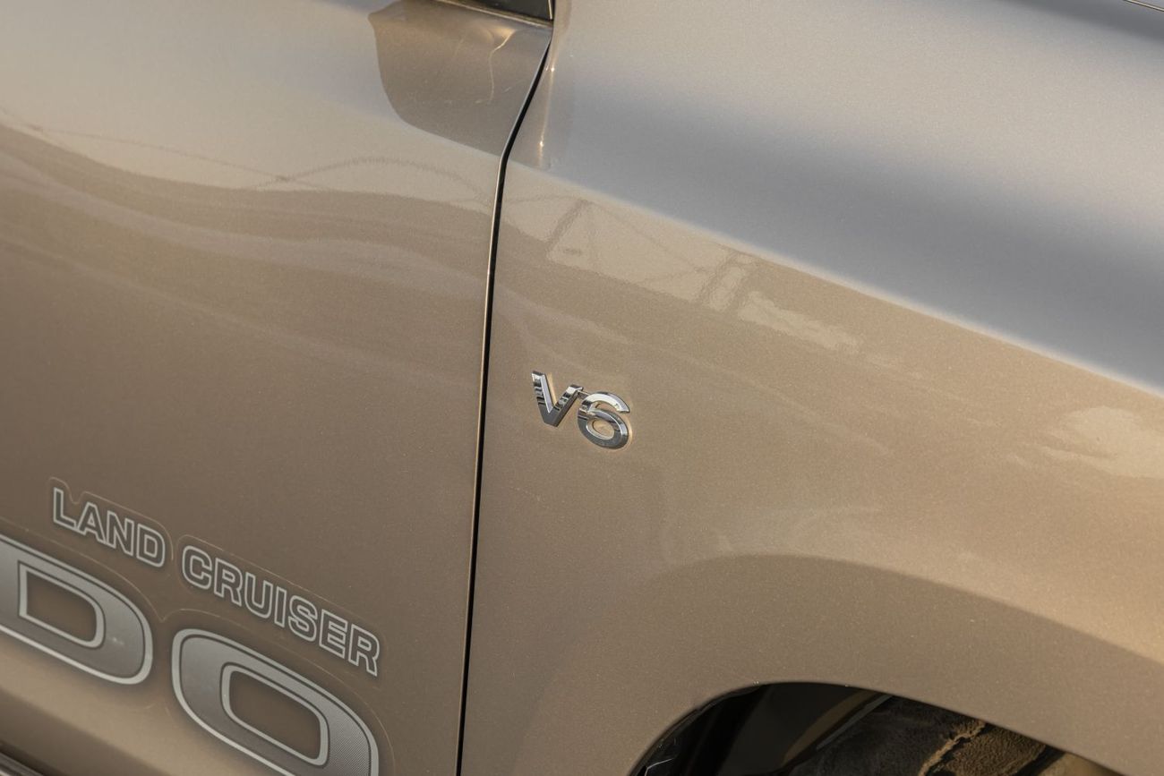تويوتا برادو TX-L Toyota Prado 2022 TXL | GCC Specs | Low Mileage | V6 | 4WD (EXPORT)