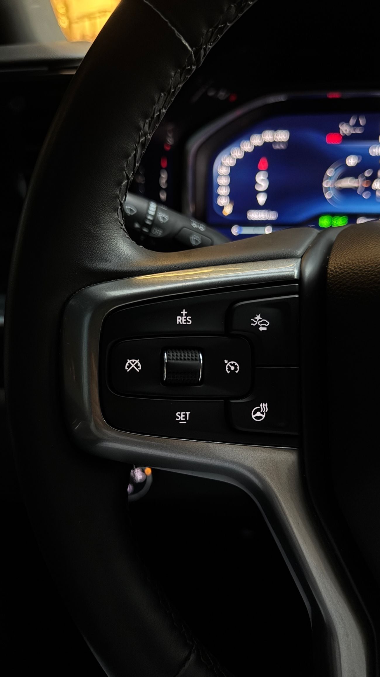 Chevrolet Silverado 2.7L Turbo (TurboMax) 4-cylinder LT