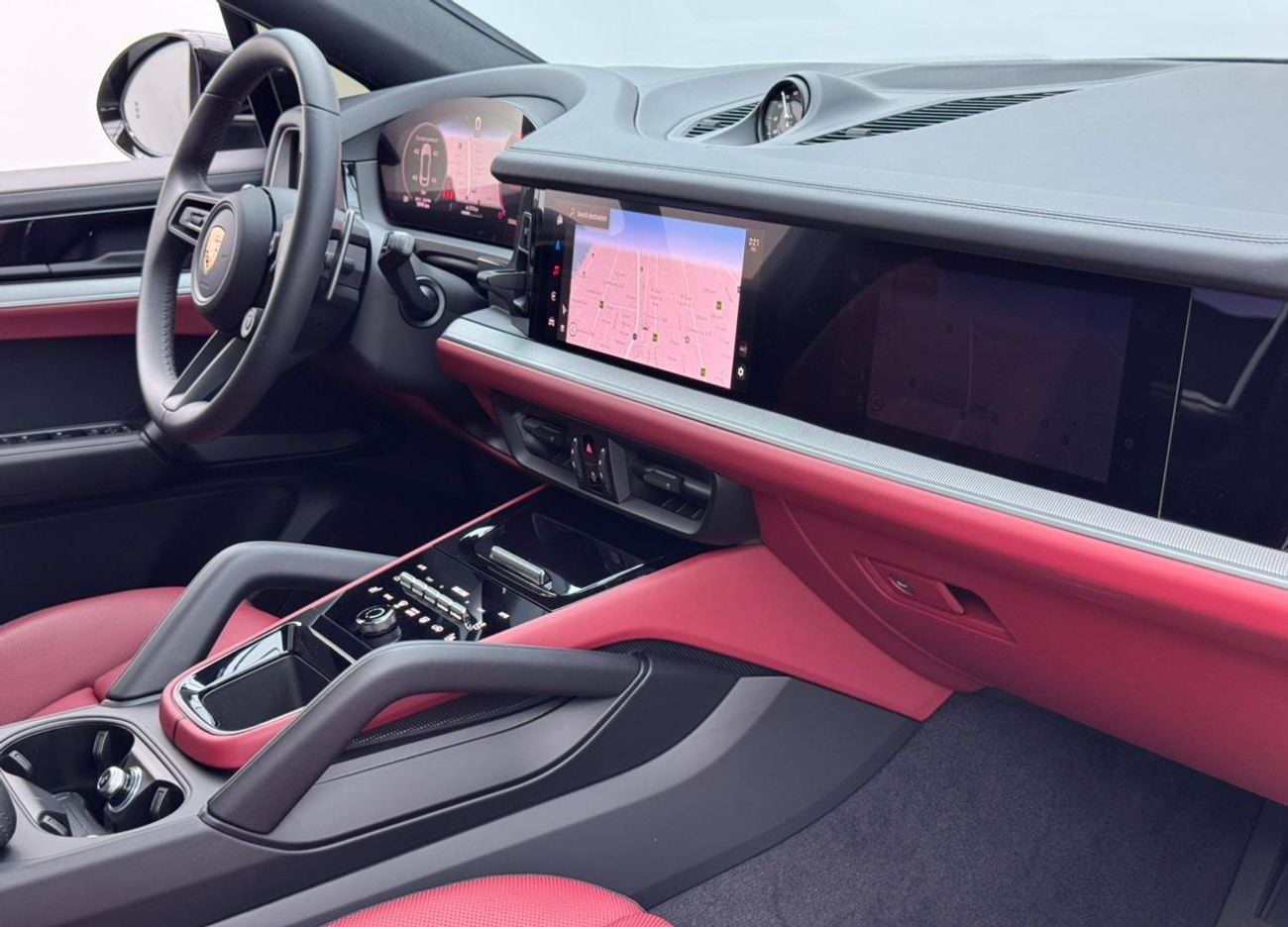 Porsche Cayenne Base Coupe 2025 Porsche Cayenne, Porsche Warranty+Service Contract, GCC