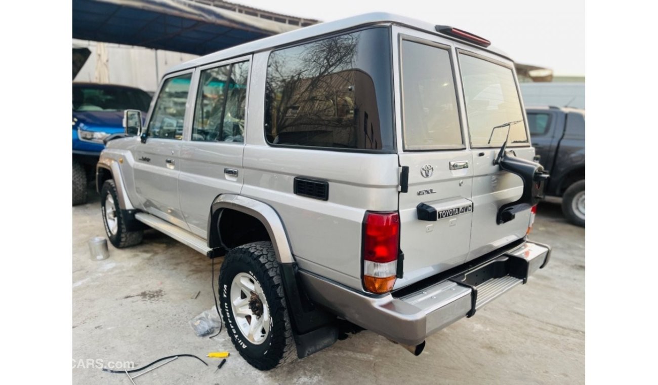 Toyota Land Cruiser Hard Top Toyota Landcruiser hard top 5 door diesel engine model 2009 car very clean and good condition