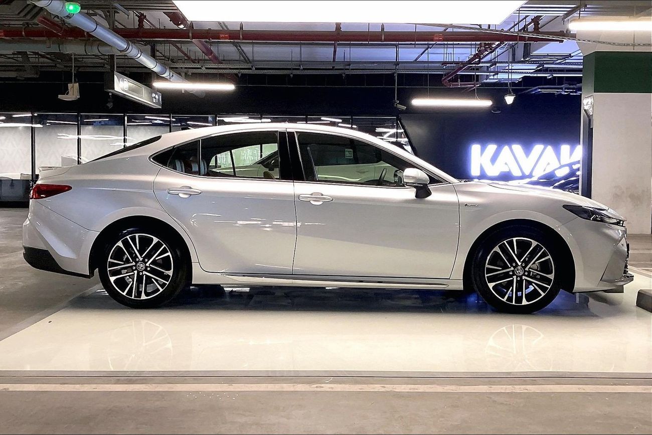 Toyota Camry Limited | Carnival Sale • UP TO AED 20,000 OFF | Guaranteed Warranty | 0 Down Payment