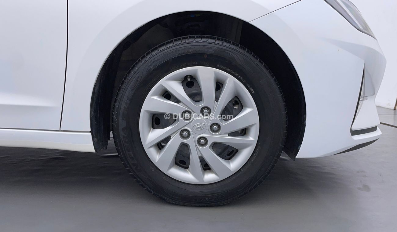 Hyundai Elantra GL 1.6 | Zero Down Payment | Free Home Test Drive