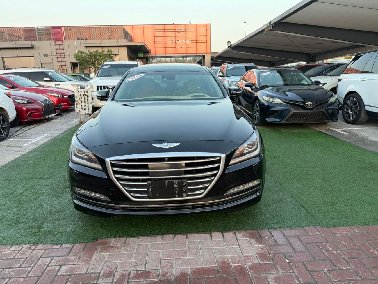 Hyundai Genesis first owner, two original keys
