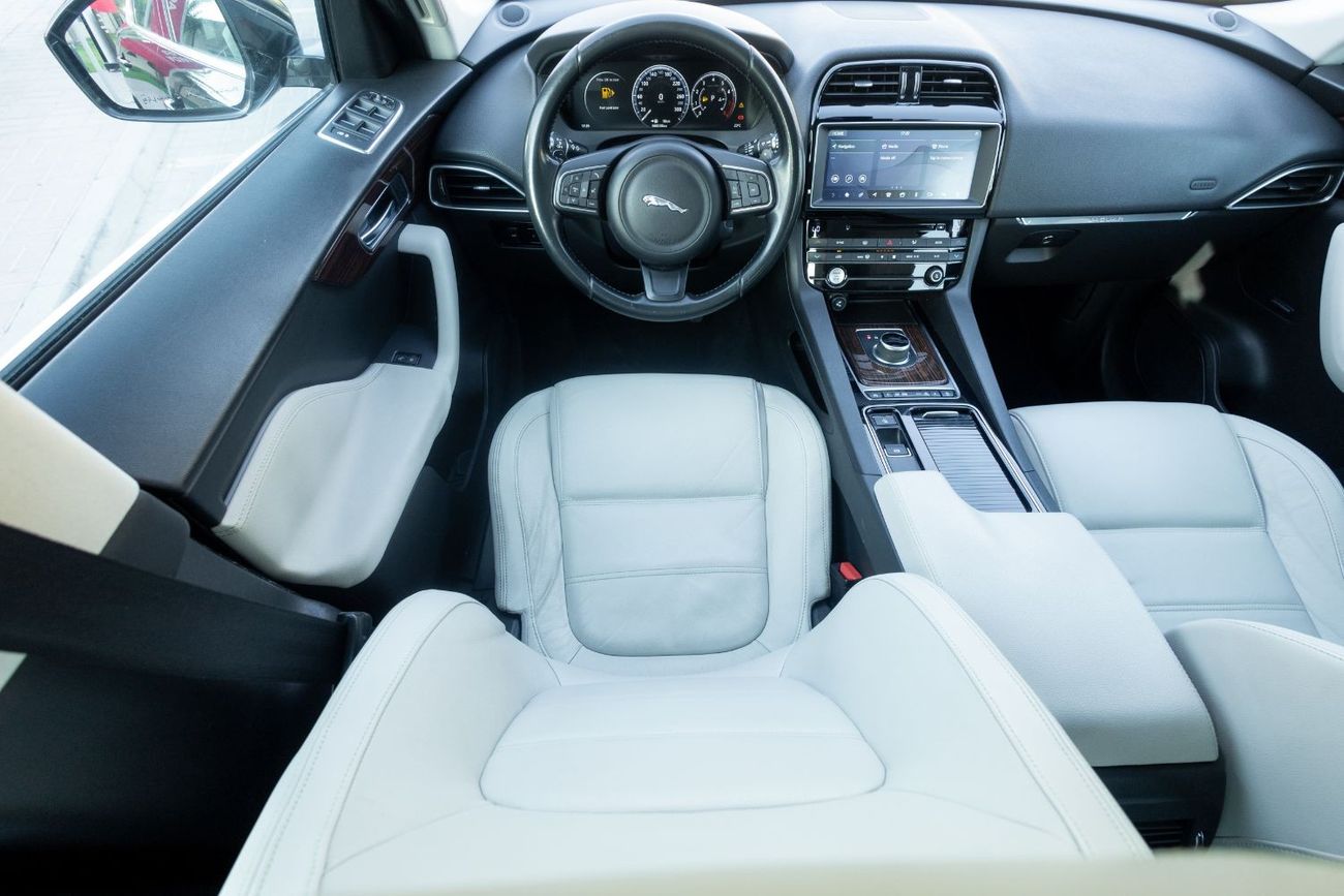 Jaguar F Pace Prestige 3.0L