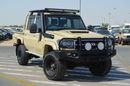 Toyota Land Cruiser Pick Up Perfect inside and outside