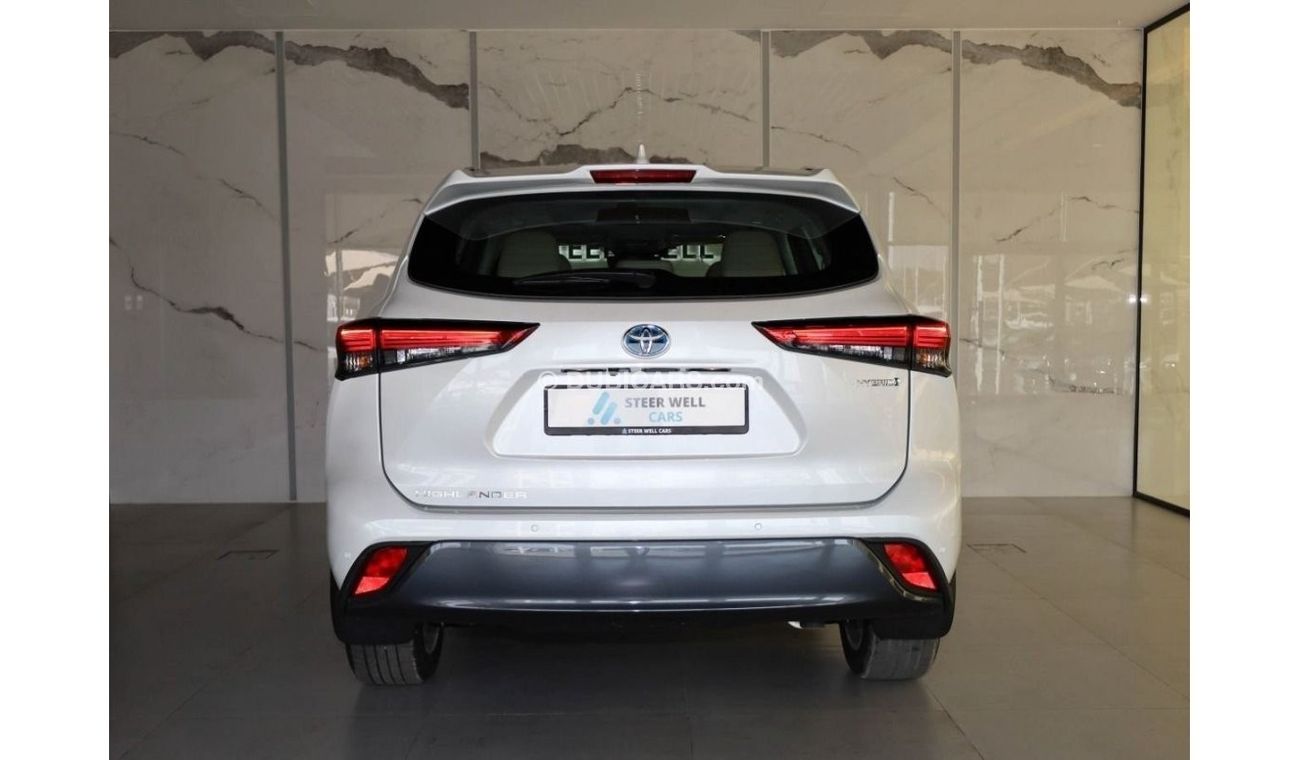 تويوتا هايلاندر LOWEST PRICE GUARANTEED 2022 | 2.5L LTD HEV A/T AWD SUV 4CYL WITH HEADUP DISPLAY AND FULL OPTION GCC