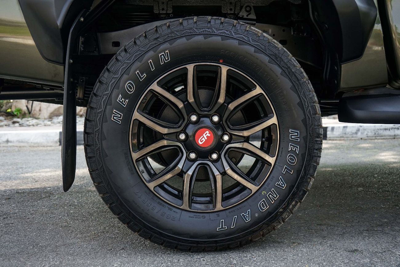 تويوتا هيلوكس ADV 2.8L