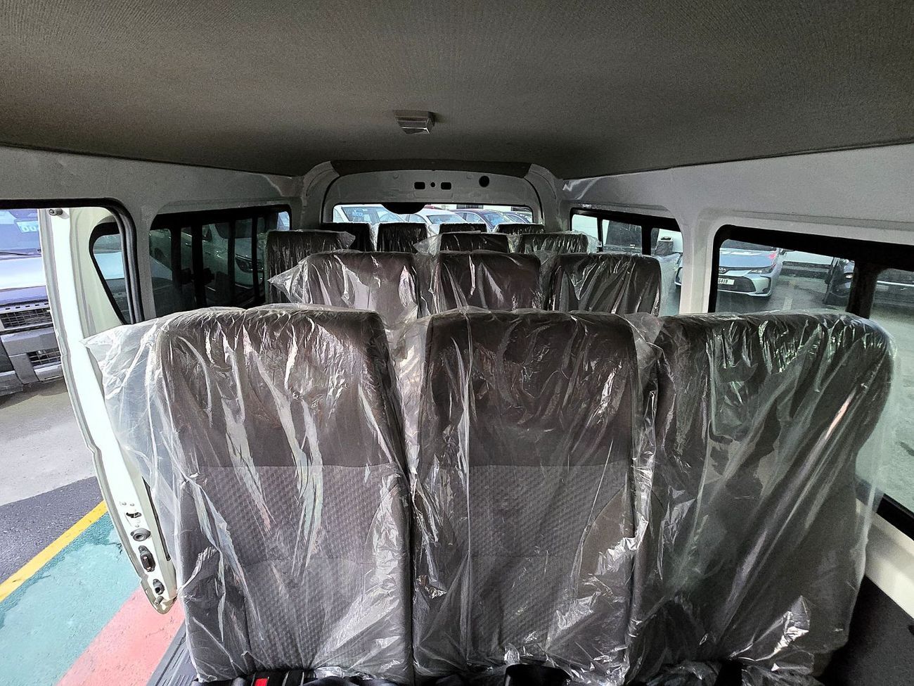 Joylong A4 JOYLONG A4 Bus 2.5L V4 Diesel 15 Seats   White color 2023 Model