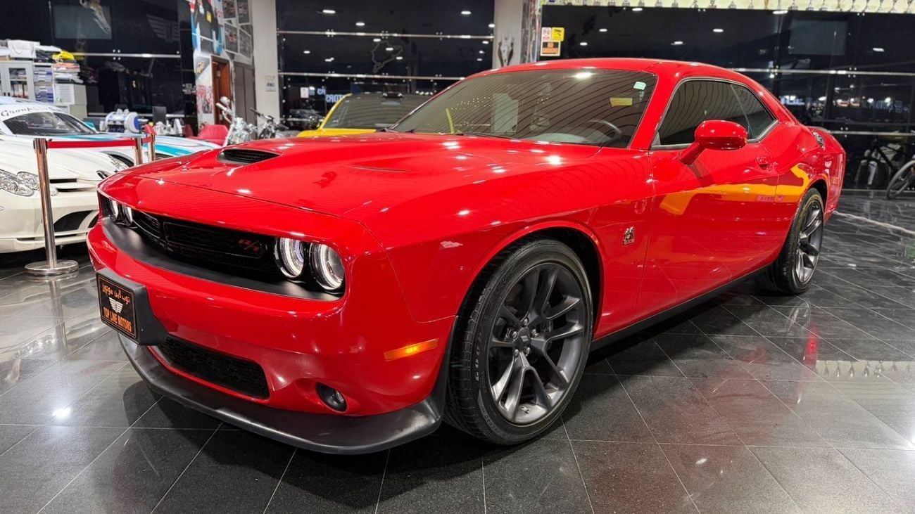 Dodge Challenger SRT 6.4L