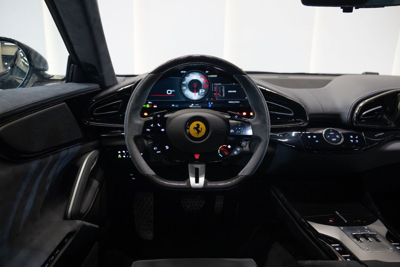 فيراري بوروسانجوي - 2025 | BRAND NEW | 7 YRS SERVICE CONTRACT | 0 KM | EUROPEAN SPECS | V12 LUXURY SUV