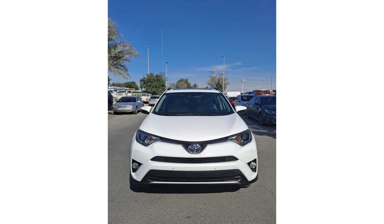 تويوتا راف ٤ TOYOTA RAV4 FULL OPTION