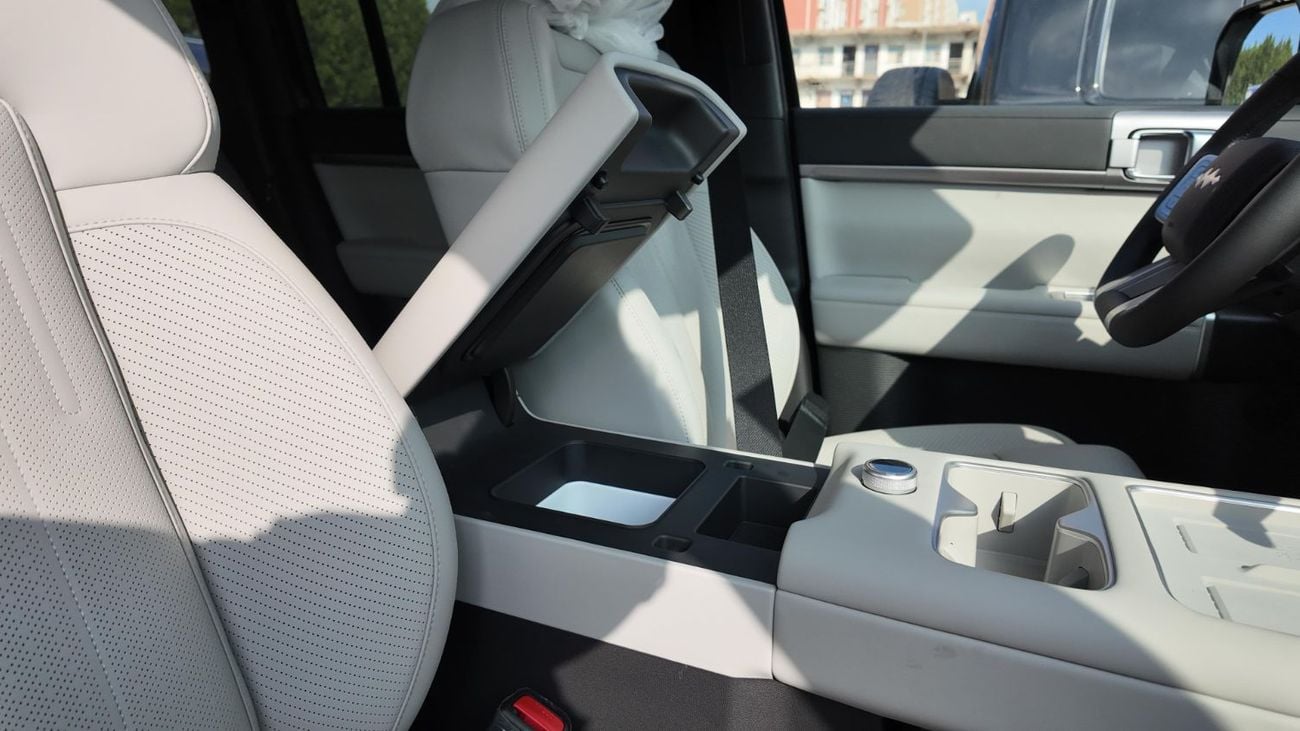 بي واي دي ليوبارد تيتانيوم 7 