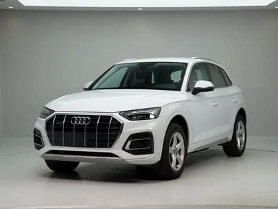Audi Q5 45 TFSI | GCC Specs | S-line | Premium Interior