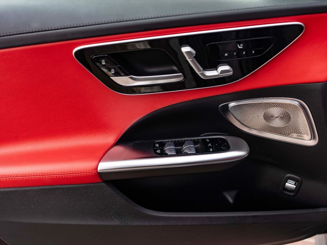 مرسيدس بنز C 200 Premium 2.0L