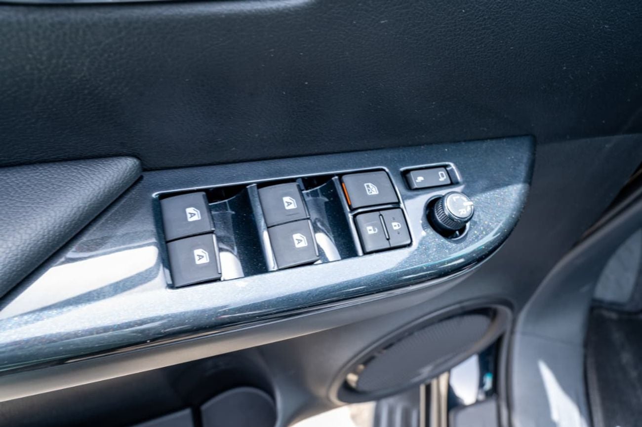 تويوتا هيلوكس GR-Sports | 2.8L | Diesel | 4x4 | Special Edition