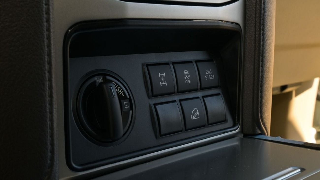 Toyota Prado Toyota Prado TXL 4.0L 4WD | White | 2023 (Export)