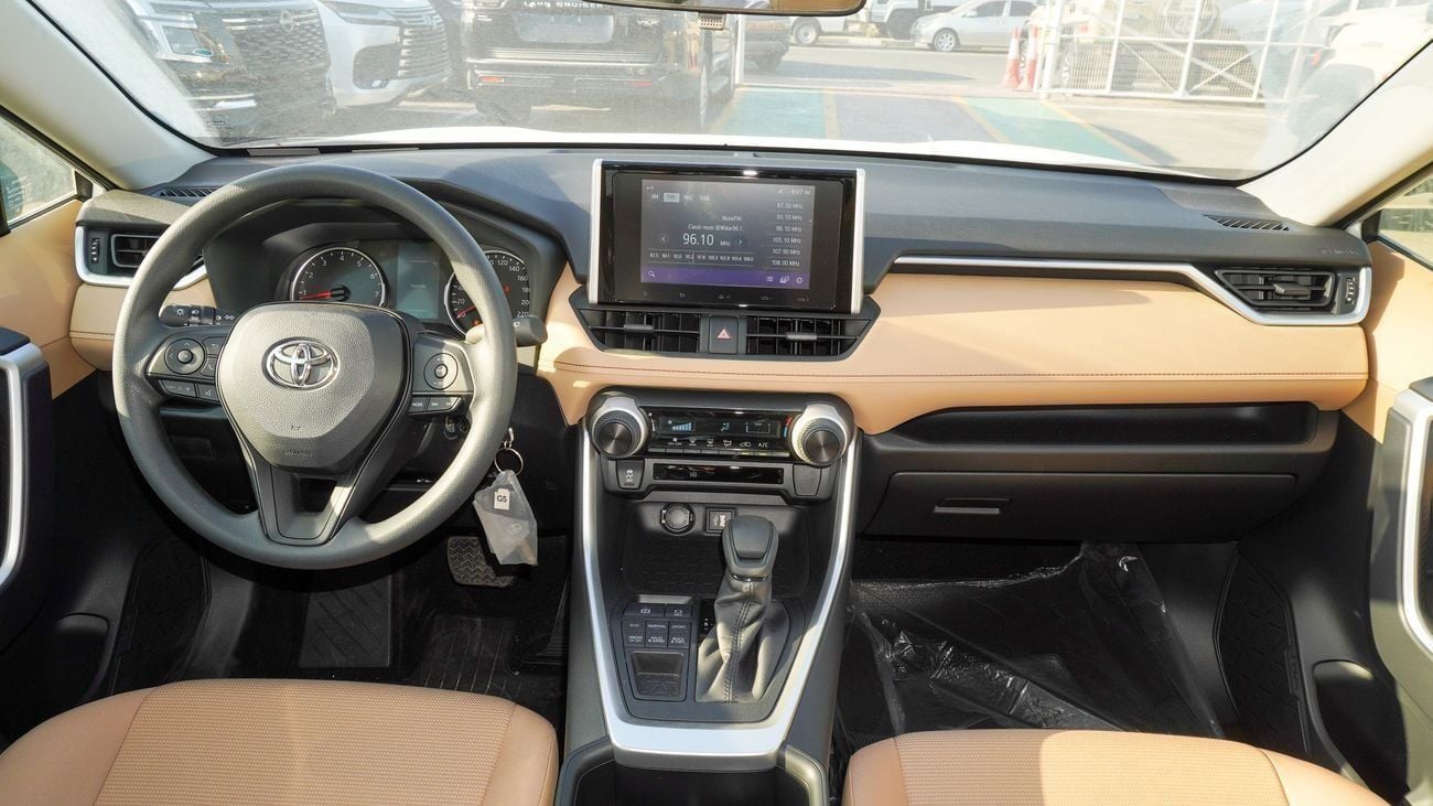 Toyota RAV4 LE 2.5L 4WD