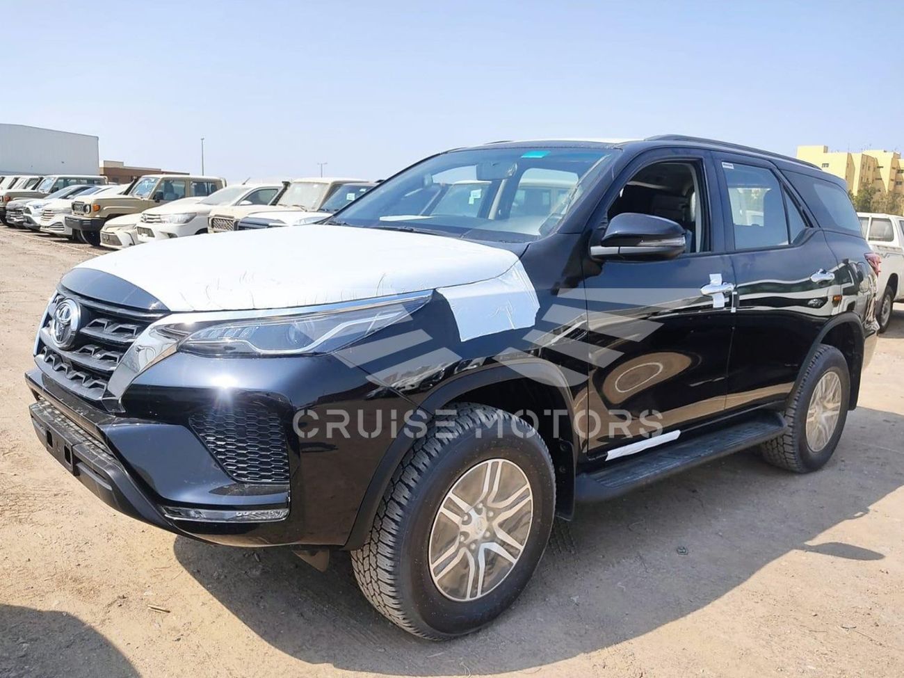 Toyota Fortuner Automatic - 2.7L - Petrol - SUV/Crossoveer - Four Wheel Drive - 7 seats - 5 doors