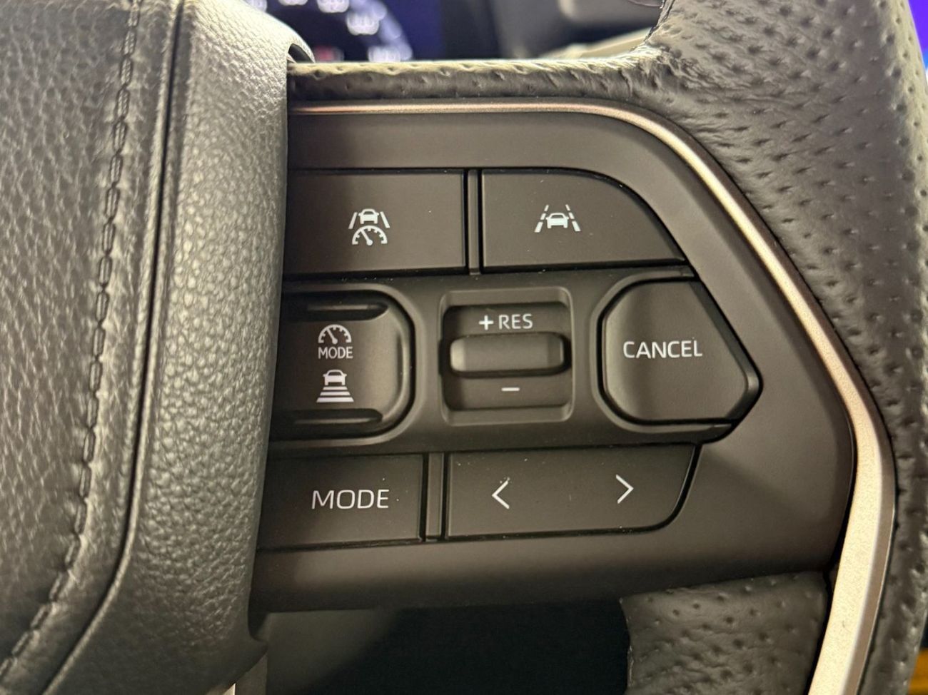 Toyota Tacoma LIMITED I-FORCE MAX HYBRID FULL