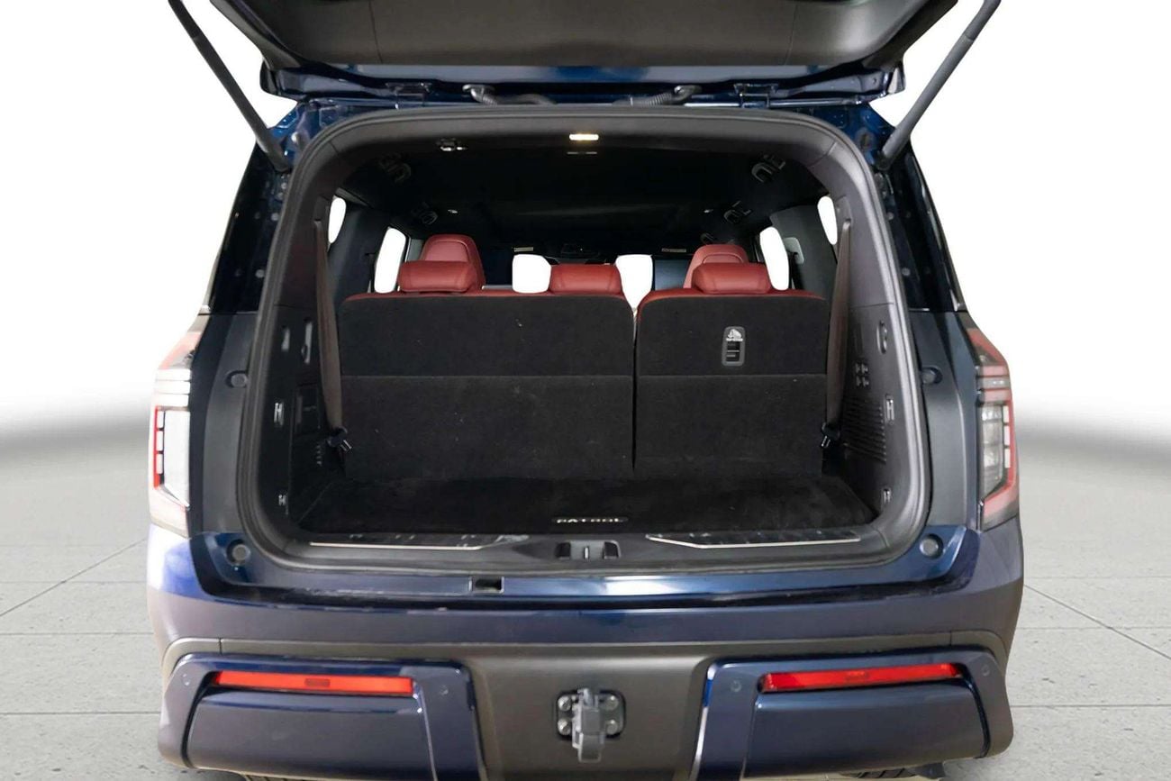 Nissan Patrol LE Platinum City 5.6L LE PLATINUM CITY 3.8