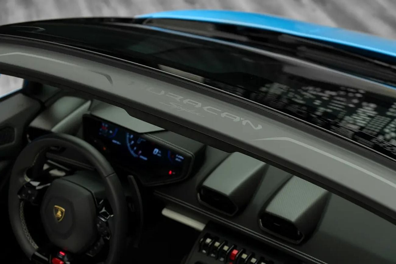 Lamborghini Huracan Evo Spyder LAMBORGHINI | HURACAN EVO SPYDER | BLUE CEPHEUS COLOR | CARBON INTERIOR