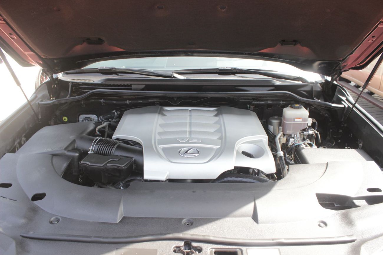 Lexus LX 570 Platinum 5.7L,GCC