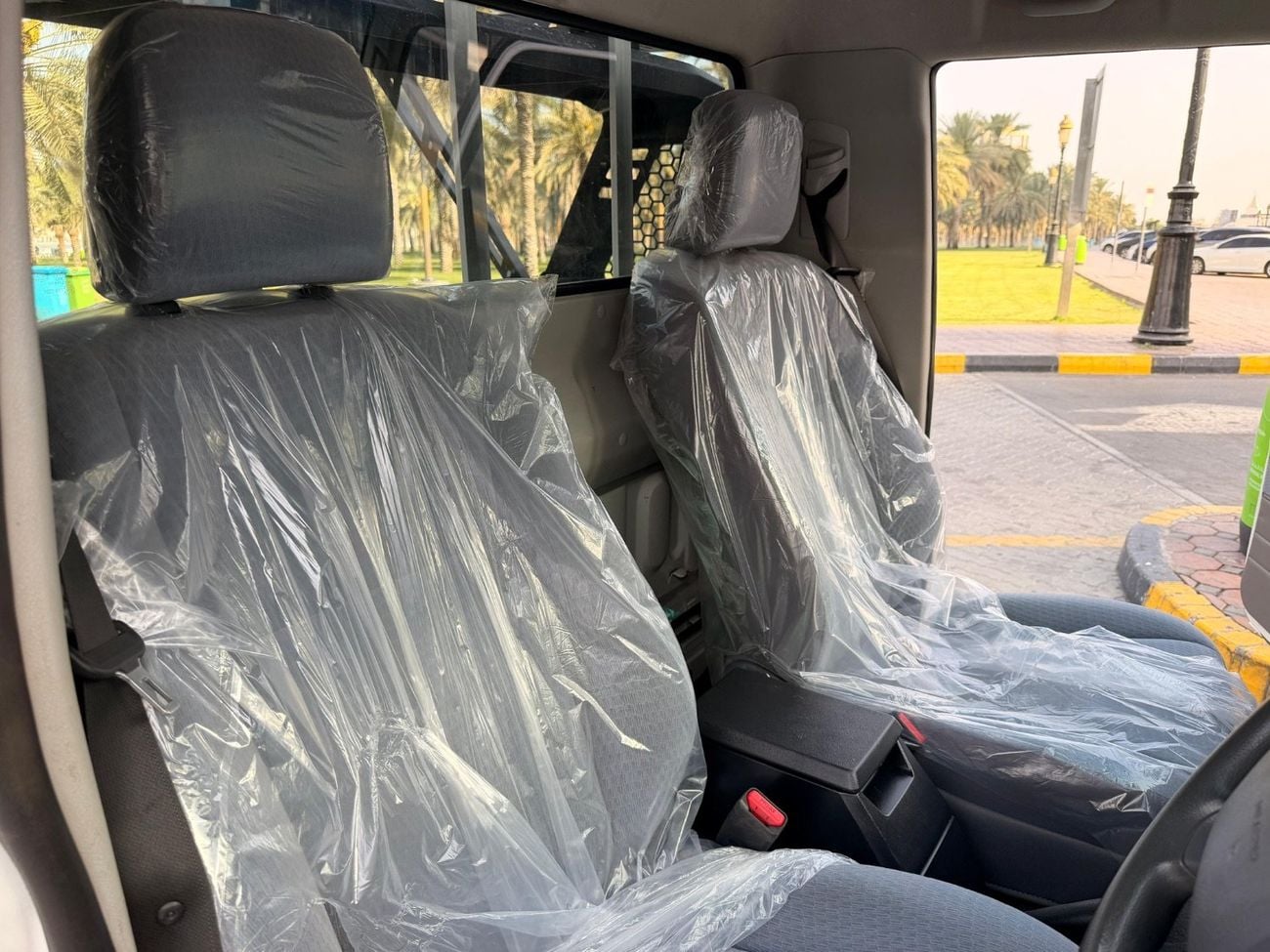 Toyota Land Cruiser GXL with upgrade face