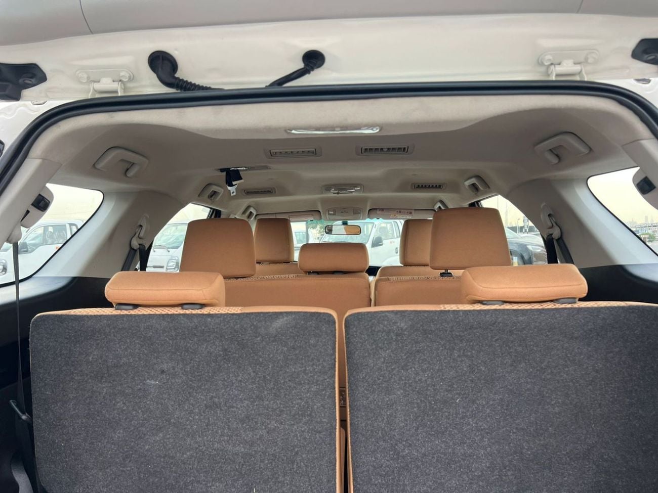 تويوتا فورتونر EXR 2019 Toyota Fortuner 2.7L V4 -AWD 4x4 GCC - Rear CAM & Sensor - Cruise Control