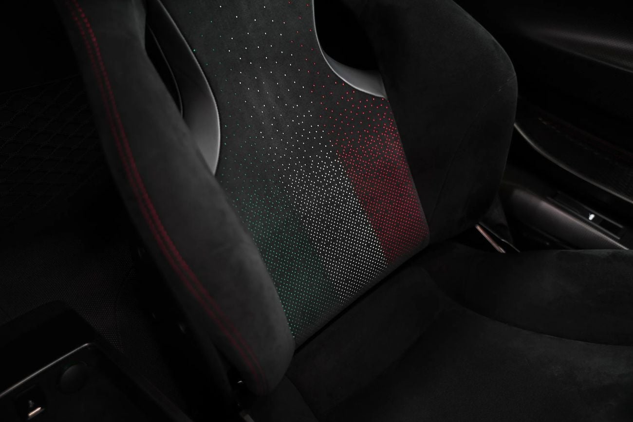 فيراري 488 بيستا