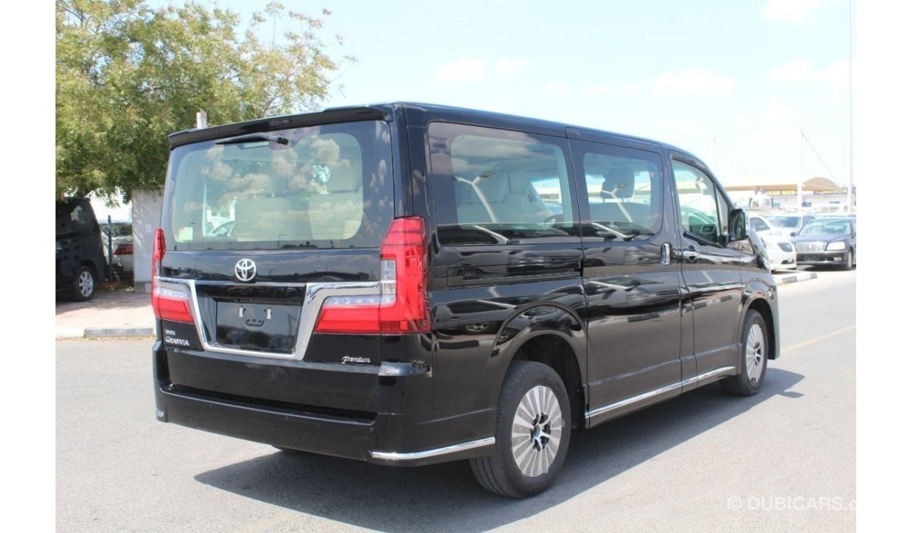 تويوتا جرافينا 2023 TOYOTA GRANVIA 3.5L AT PRL PREMIUM