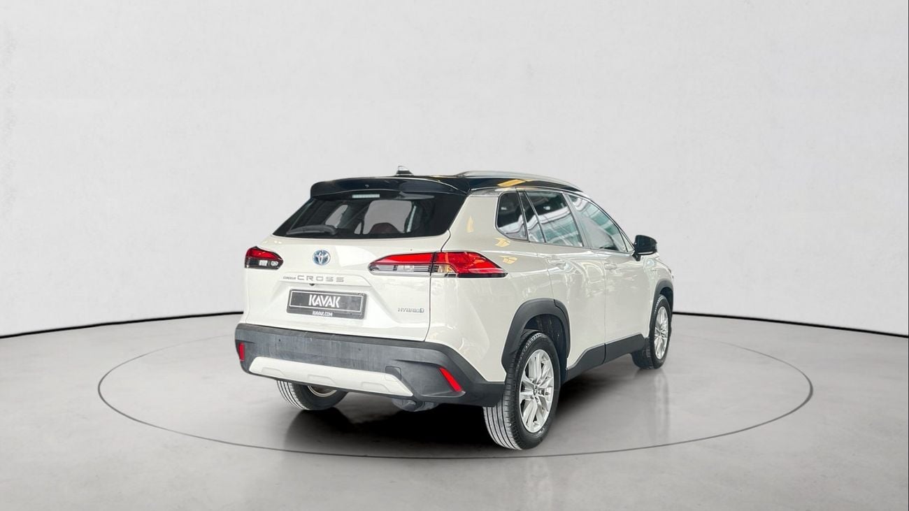 تويوتا كورولا كروس GLI | شامل الضمان | 0 ﺪﻔﻋﺓ ﺃﻮﻟﻯ