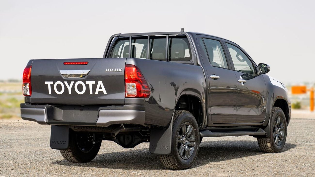 تويوتا هيلوكس HILUX DC  2.7L AT MED OPTION 2026
