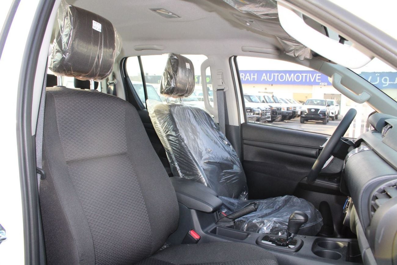 Toyota Hilux TOYOTA HILUX 2.7L PETROL DOUBLE CAB 4X4 COMFORT AUTO TOYOTA HILUX 2.7L PETROL DOUBLE CAB 4X4 AUTO