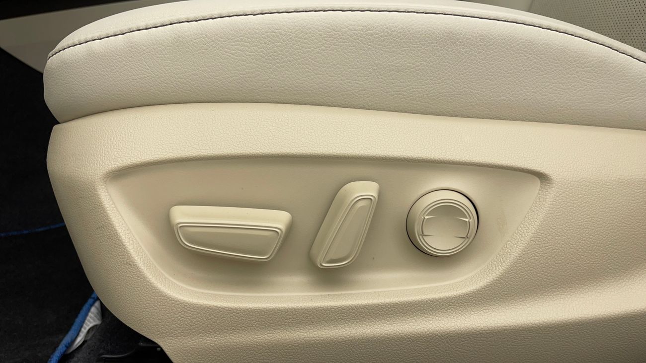 Toyota Camry LTD 2.5 | Zero Down Payment | Home Test Drive