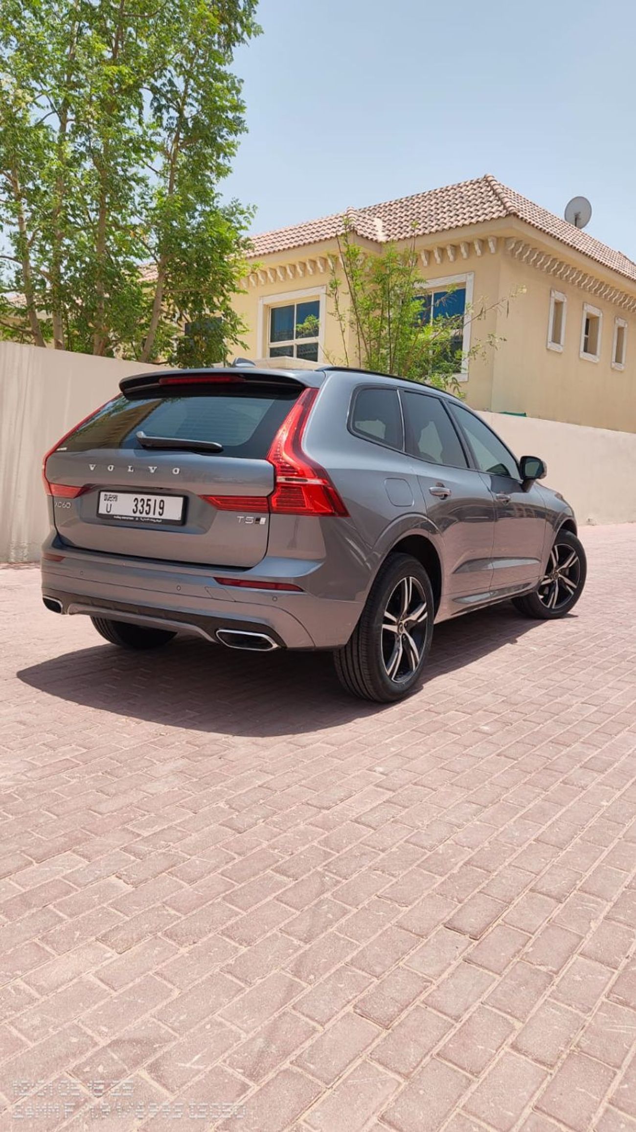 Volvo XC60 T5 R Design 2.0L