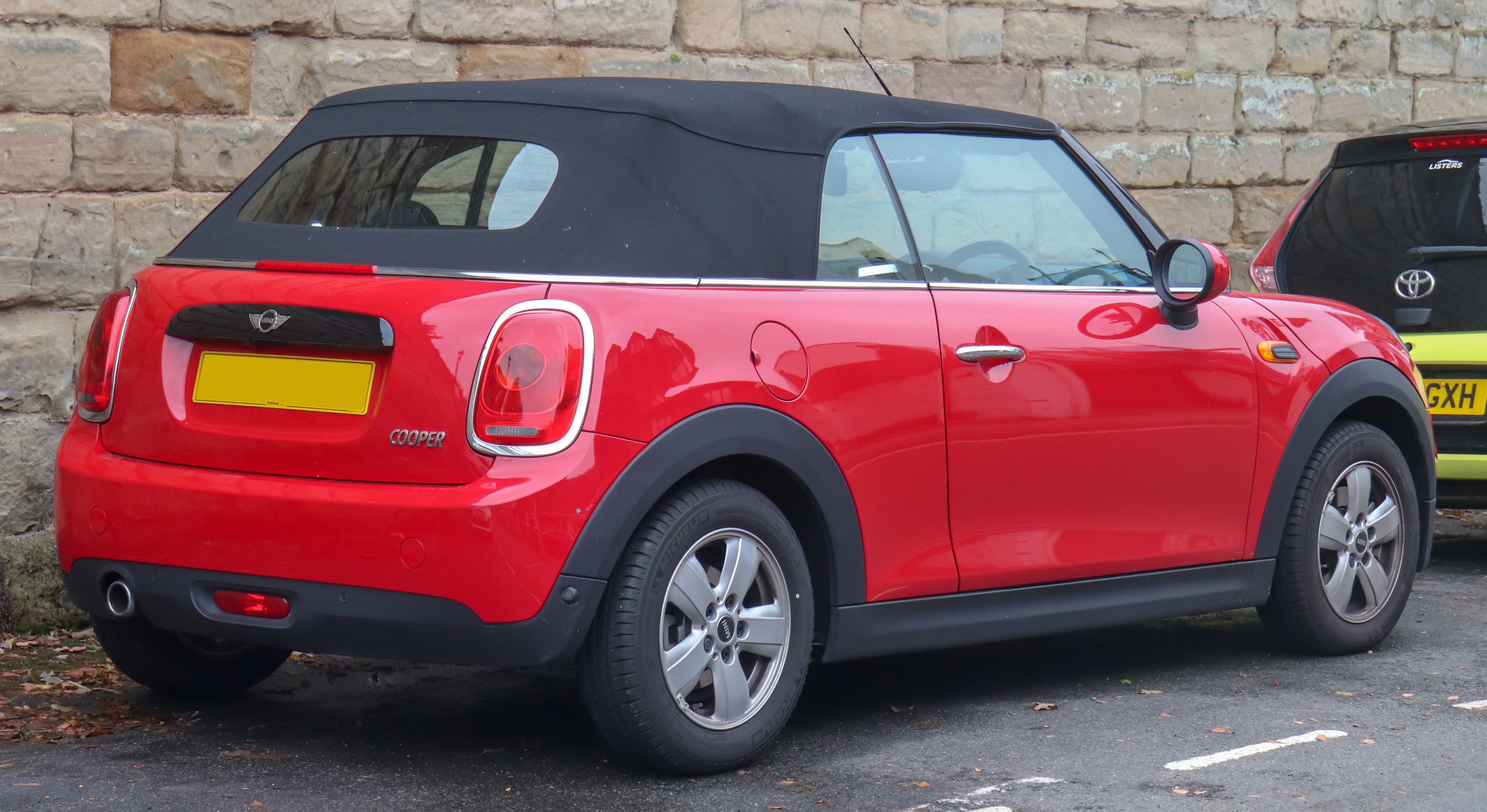 Mini Cooper Cabrio exterior - Rear Left Angled