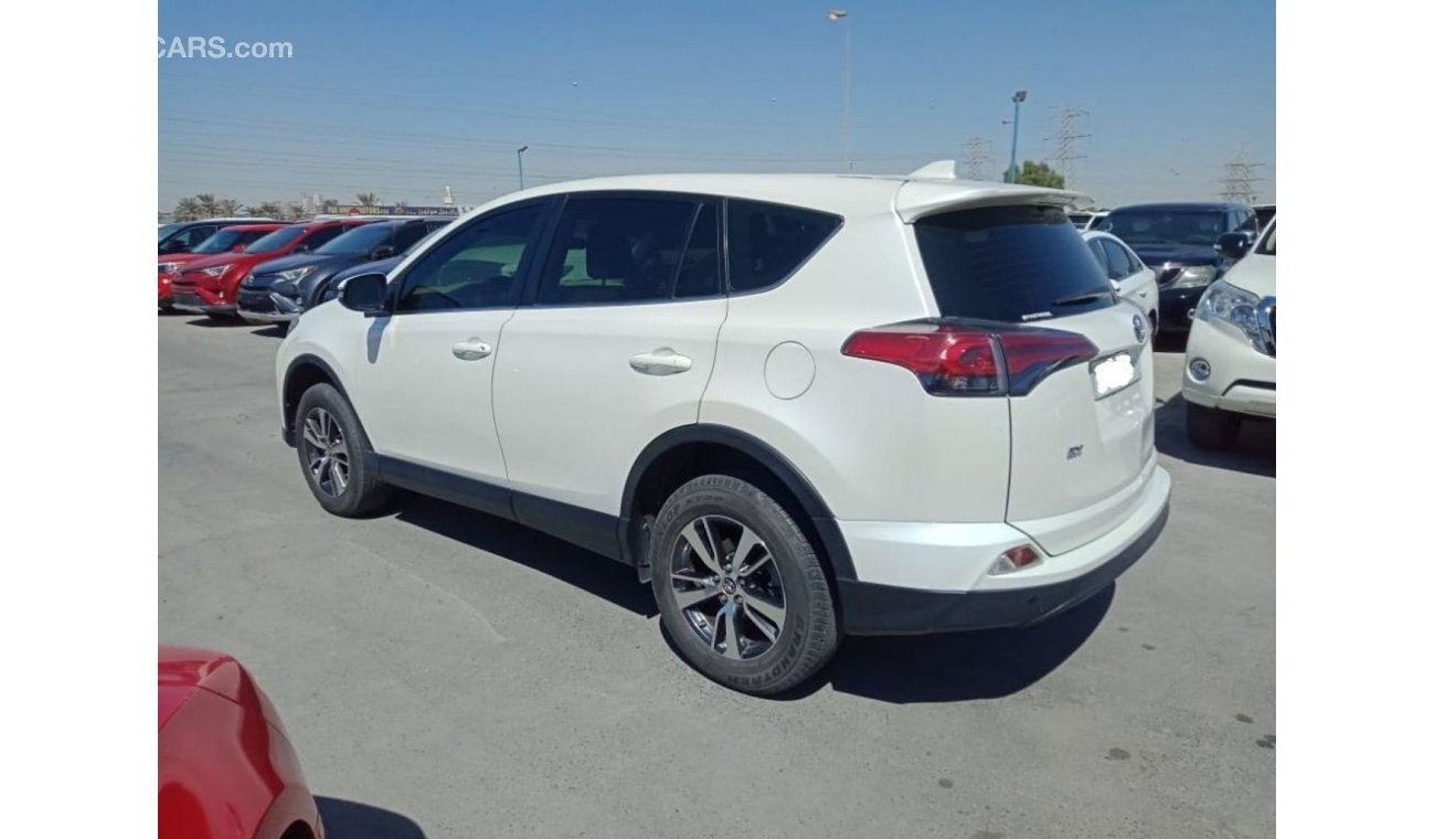 تويوتا راف ٤ RAV 4 2017