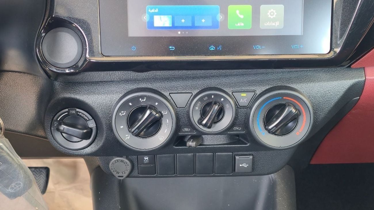 Toyota Hilux GL 2 2.4L 4WD TOYOTA HILUX DOUBLE CABIN 4WD  MT  2.4L DSL 2025