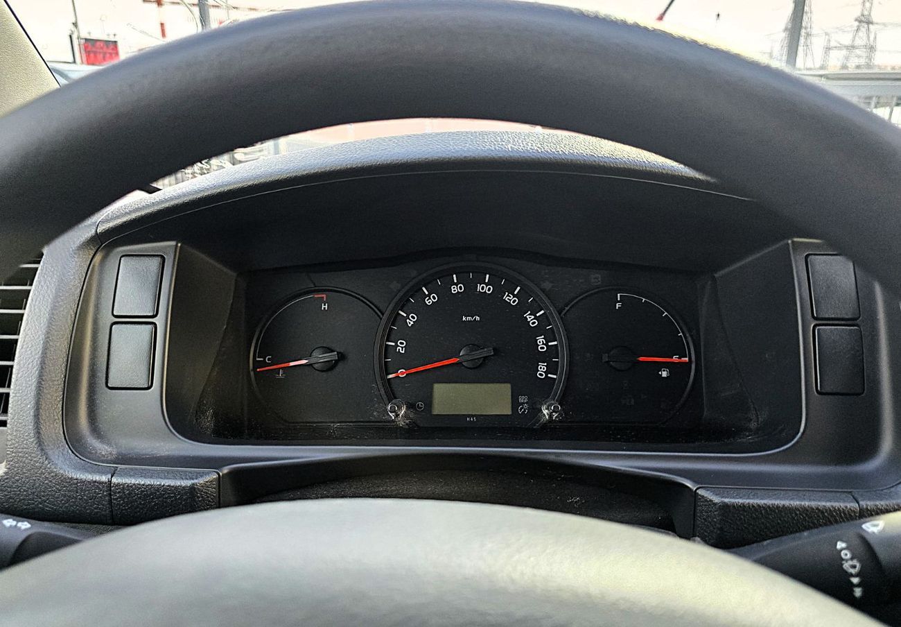 تويوتا هاياس Toyota hiace Cargo std  2.5l diesel M/T 2025 model