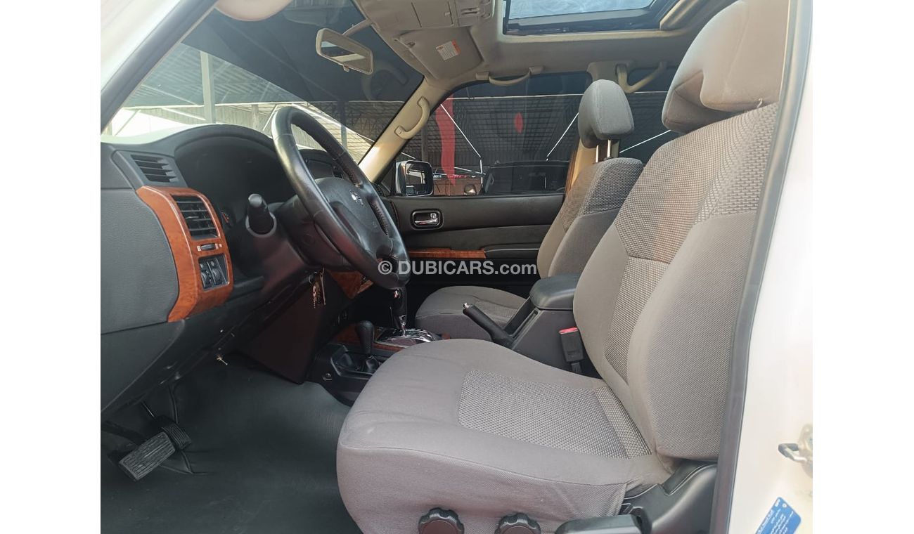 Nissan Patrol Safari